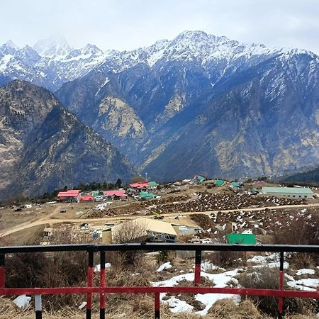 Nanda Devi Stays Joshīmath Buitenkant foto